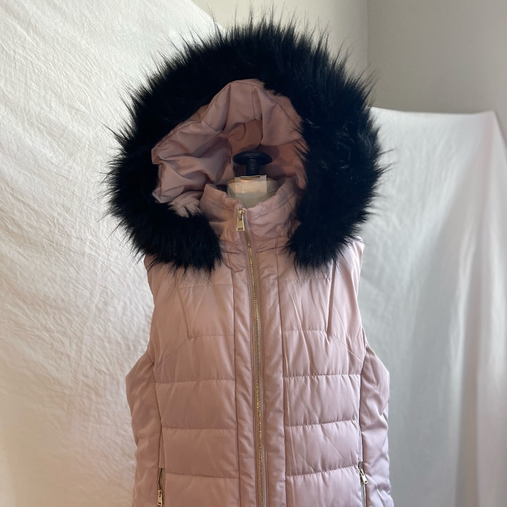 Calvin Klein Performance Down Faux fur detachable hoodie vest SzXL